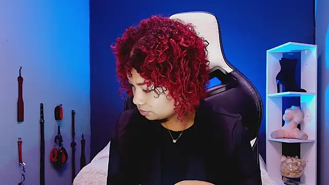 JadaRoberts online show from December 17, 2025, 12:33 pm