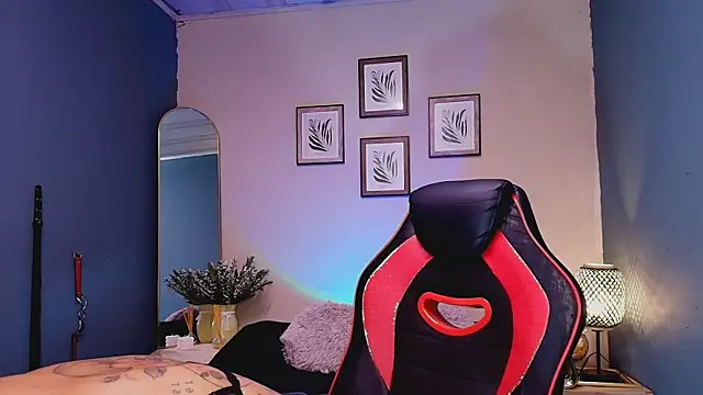 Snapshot of JadaRoberts chatting on January 19, 2026, 12:20 pm JadaRoberts online show from January 19, 2026, 12:20 pm