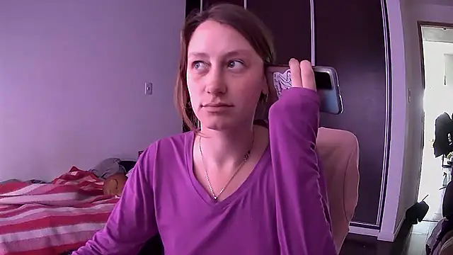 Snapshot of stupid_babybird chatting on October 6, 2025, 5:54 pm stupid babybird online show from October 6, 2025, 5:54 pm