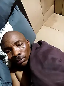 Snapshot of Ngamla123 chatting on October 27, 2025, 6:45 pm Ngamla123 online show from October 27, 2025, 6:45 pm