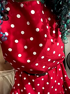 Snapshot of TheKing6ix9ine69 chatting on November 9, 2025, 5:06 am TheKing6ix9ine69 online show from November 9, 2025, 5:06 am