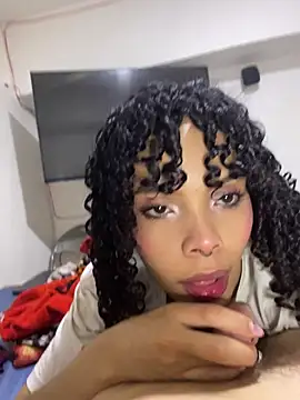 Snapshot of TheKing6ix9ine69 chatting on November 16, 2025, 8:20 am TheKing6ix9ine69 online show from November 16, 2025, 8:20 am