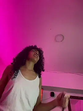 Snapshot of TheKing6ix9ine69 chatting on November 23, 2025, 11:04 pm TheKing6ix9ine69 online show from November 23, 2025, 11:04 pm