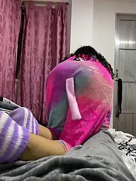 Snapshot of TheKing6ix9ine69 chatting on January 11, 2026, 9:14 am TheKing6ix9ine69 online show from January 11, 2026, 9:14 am