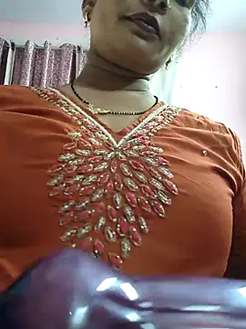 Ritasingh-0461 online show from May 18, 2026, 5:35 am