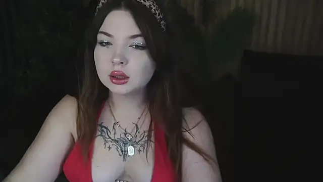 RosieMoons online show from November 10, 2025, 8:19 pm