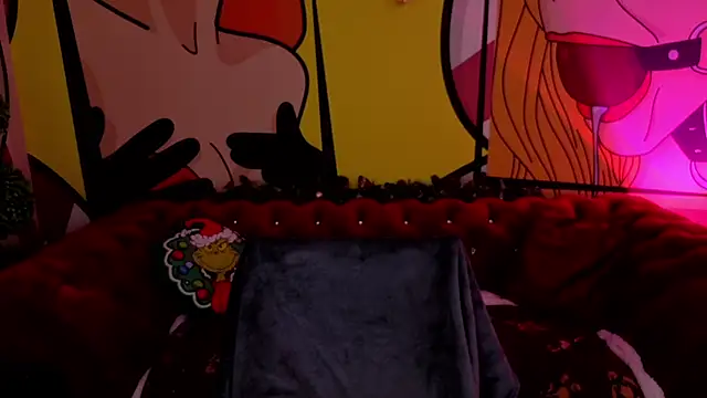 RosieMoons online show from January 8, 2026, 8:55 pm