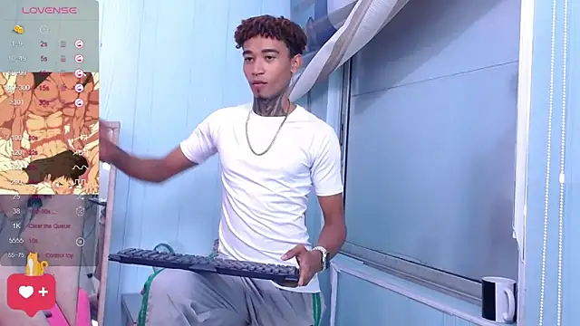 sexy blacks  online show from March 19, 2025, 6:01 pm