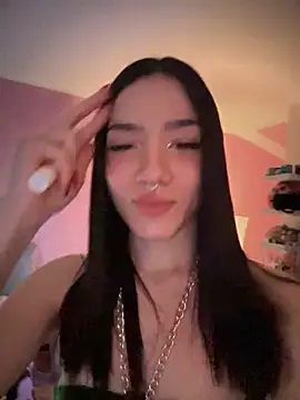 ShannonShanny online show from November 2, 2025, 3:58 pm