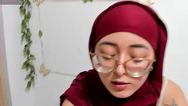 aysel elid online show from April 3, 2026, 10:41 pm