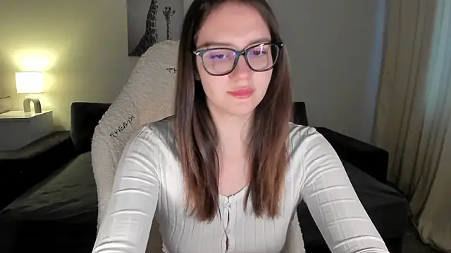 Snapshot of Sonia_moon_ chatting on March 2, 2025, 5:23 am Sonia moon online show from March 2, 2025, 5:23 am