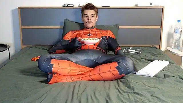 DENIS HERE online show from November 18, 2025, 7:13 am