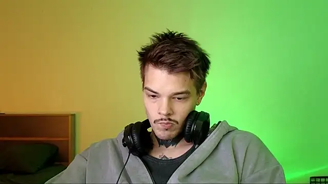 DENIS HERE online show from November 24, 2025, 12:54 am