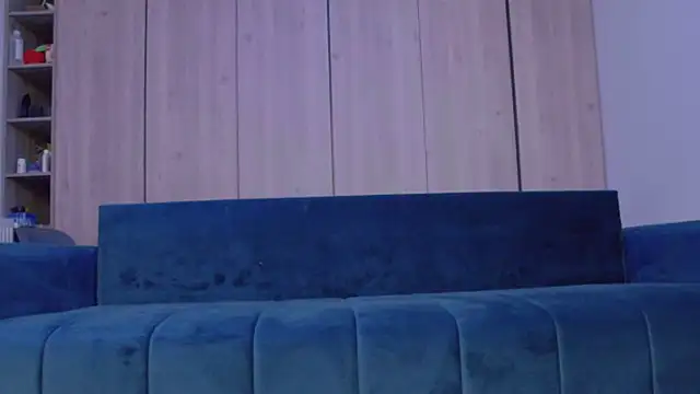 10in deluxe online show from October 24, 2025, 8:27 pm