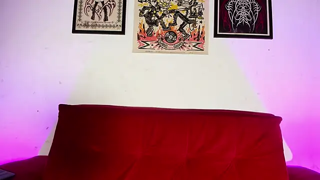 irregular fetish  online show from May 16, 2026, 12:51 am