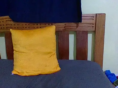 Snapshot of verginpussy01 chatting on February 21, 2026, 9:27 pm verginpussy01 online show from February 21, 2026, 9:27 pm