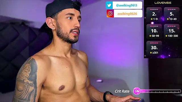 AxelKing1326 online show from February 13, 2025, 9:49 pm