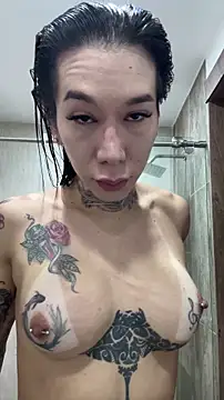 sweet karinpaz777 online show from May 18, 2026, 9:09 pm