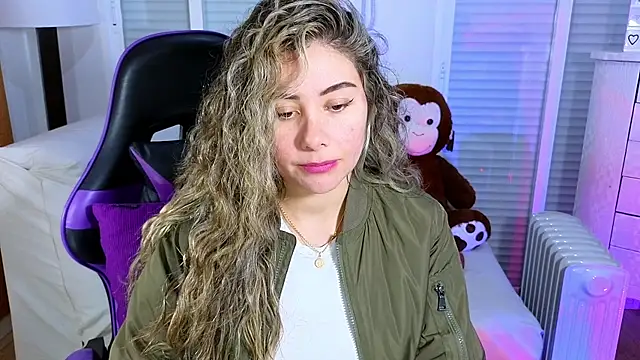 Snapshot of Tawny_cox chatting on January 4, 2025, 11:11 am Tawny cox online show from January 4, 2025, 11:11 am