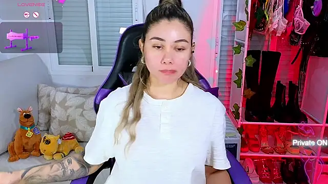 Snapshot of Tawny_cox chatting on January 16, 2025, 4:18 pm Tawny cox online show from January 16, 2025, 4:18 pm