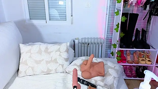 Snapshot of Tawny_cox chatting on January 18, 2025, 3:16 pm Tawny cox online show from January 18, 2025, 3:16 pm