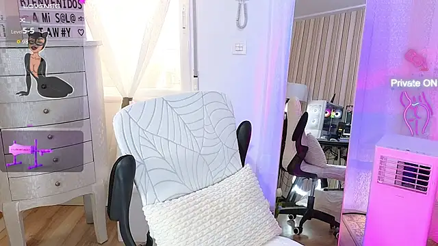 Snapshot of Tawny_cox chatting on September 20, 2025, 7:31 am Tawny cox online show from September 20, 2025, 7:31 am