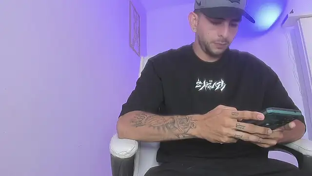 Ethan mullers online show from January 19, 2025, 6:32 pm