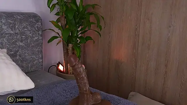 katie cruz online show from October 19, 2025, 10:27 am