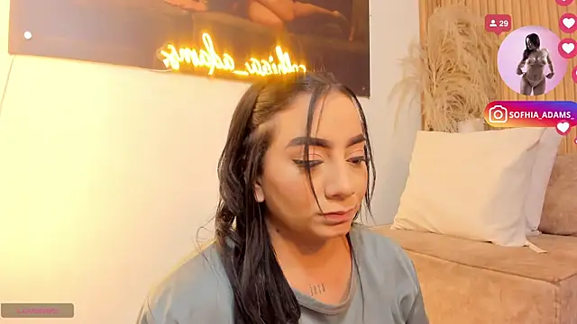 sofhiaa adaams online show from April 15, 2026, 10:32 pm