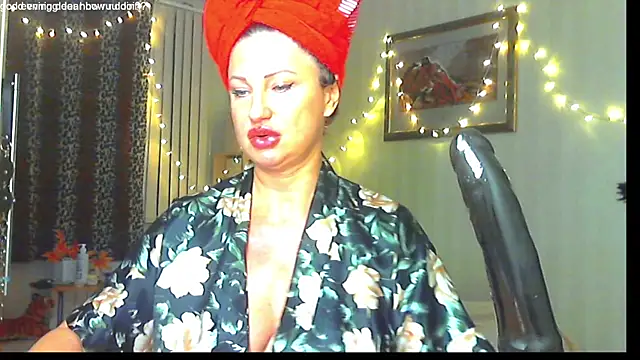 hornymommy69  online show from January 12, 2025, 3:03 pm