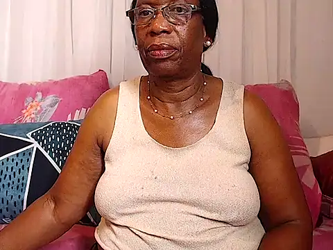 Snapshot of Freakyassnwildx chatting on March 17, 2025, 6:11 pm Freakyassnwildx online show from March 17, 2025, 6:11 pm