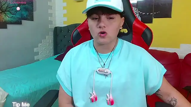 isabeautyx19 online show from February 22, 2026, 1:40 am