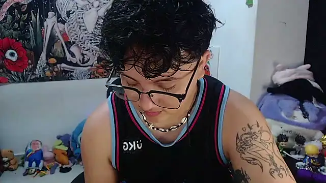 isabeautyx19 online show from May 28, 2026, 1:58 am