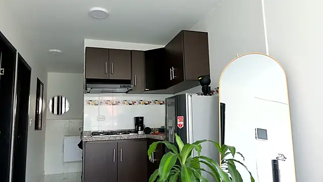 grey   27 online show from March 5, 2025, 9:15 pm