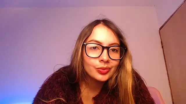 lalawhitte online show from October 25, 2025, 11:51 am