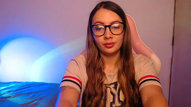 lalawhitte online show from November 5, 2025, 2:17 pm