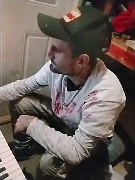 Babyboyy803 online show from November 1, 2025, 2:35 am