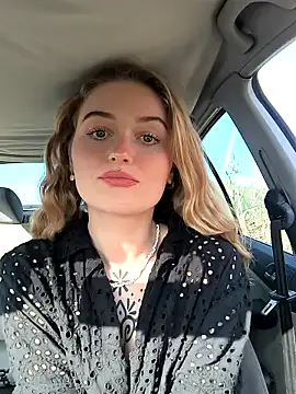 Goldloeckchen159 online show from February 9, 2025, 1:46 pm