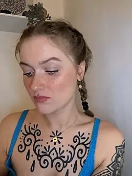 Goldloeckchen159 online show from October 6, 2025, 7:55 pm