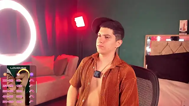 Brat  online show from September 18, 2025, 8:22 pm