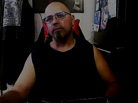 KrazyLegz online show from September 30, 2025, 10:15 pm