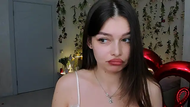 Snapshot of ContinentOfTranquility chatting on February 15, 2026, 8:02 am ContinentOfTranquility online show from February 15, 2026, 8:02 am