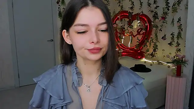 Snapshot of ContinentOfTranquility chatting on February 16, 2026, 3:13 am ContinentOfTranquility online show from February 16, 2026, 3:13 am