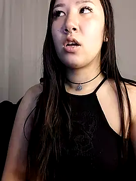 Japabaixinha online show from December 27, 2024, 3:09 am