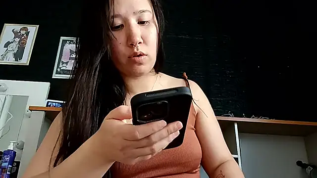 Japabaixinha online show from November 8, 2025, 6:18 pm