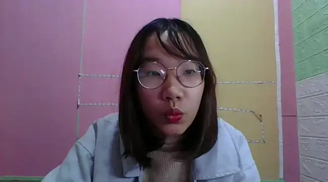 Snapshot of Nanoko chatting on February 9, 2025, 3:56 pm Nanoko online show from February 9, 2025, 3:56 pm