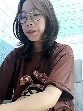 Snapshot of Nanoko chatting on April 18, 2026, 5:06 pm Nanoko online show from April 18, 2026, 5:06 pm