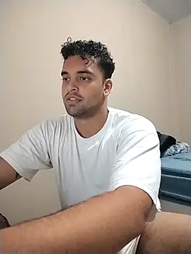 Xcumshot33 online show from October 31, 2025, 8:10 pm