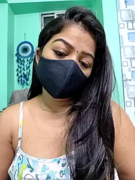 Monalisa Singh online show from April 17, 2026, 6:22 pm