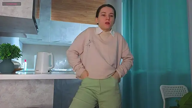 DonnaBurkee online show from April 11, 2026, 4:17 am